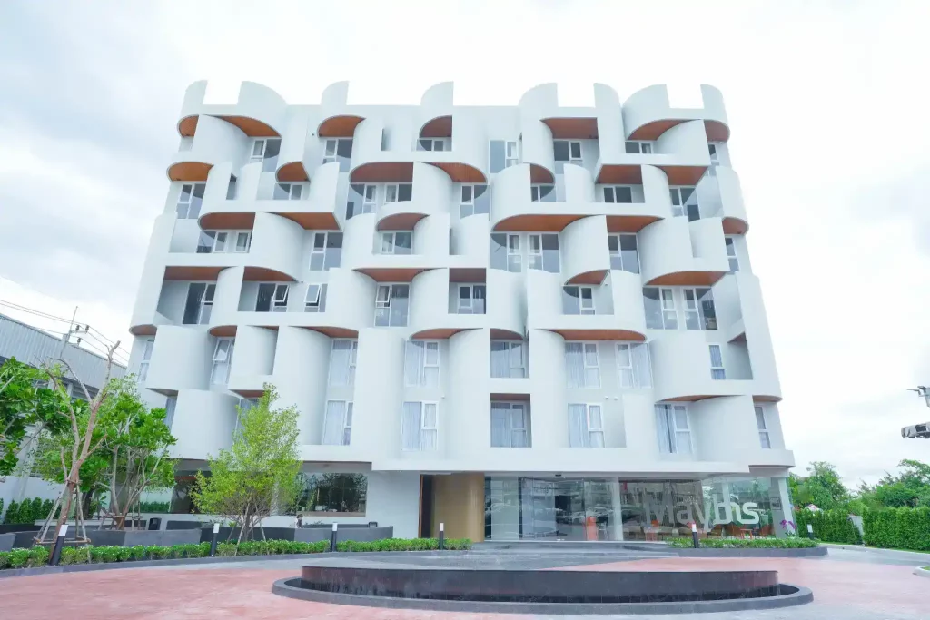 maybishotel