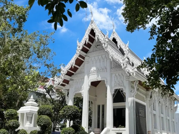 วิหารพระพุทธชินราชมงคลปราการ