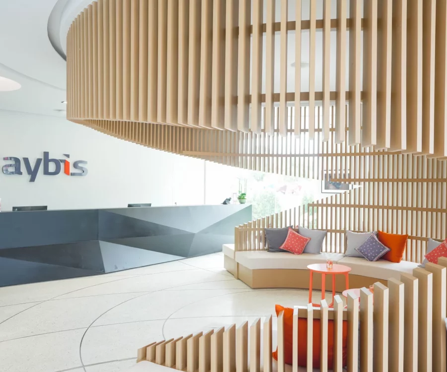 Lobby & Business Center